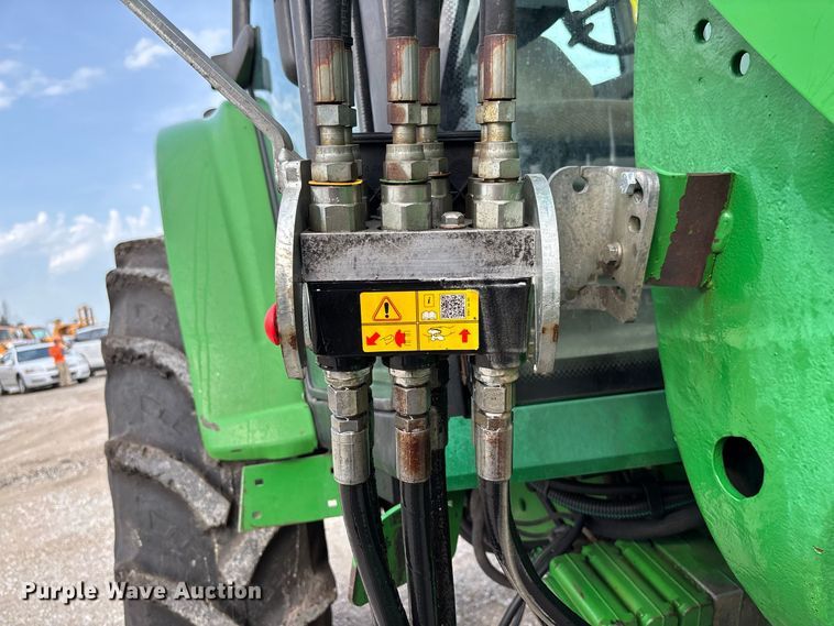 image for item DZ4612 2009 John Deere 6430 MFWD tractor