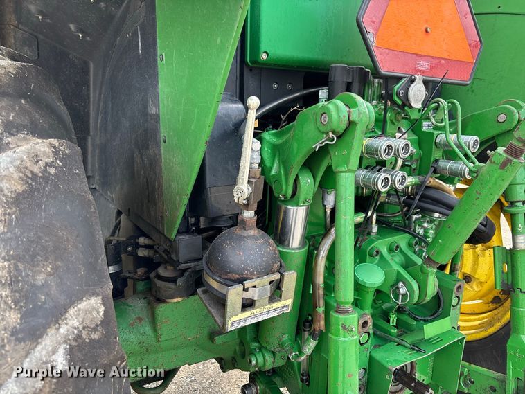image for item DZ4612 2009 John Deere 6430 MFWD tractor