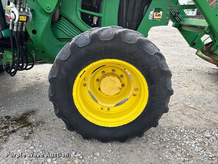 image for item DZ4612 2009 John Deere 6430 MFWD tractor