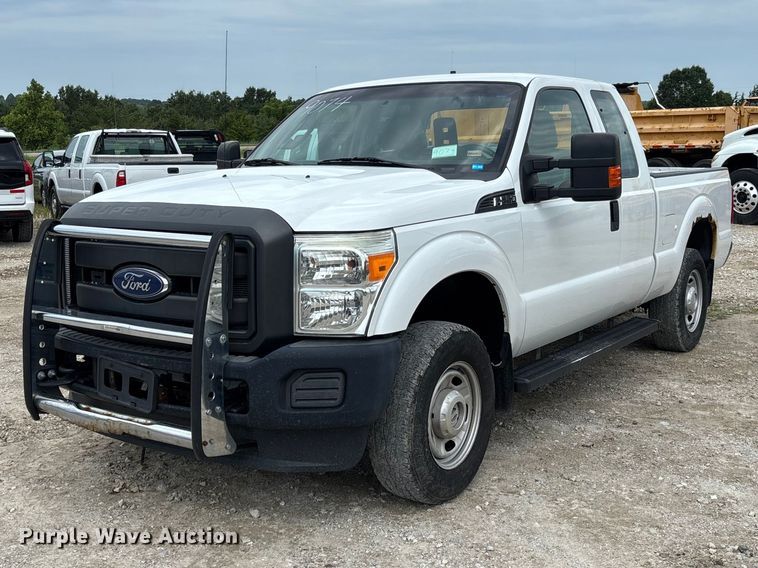 2015 Ford F250 Super Duty XL Ext. Cab pickup truck