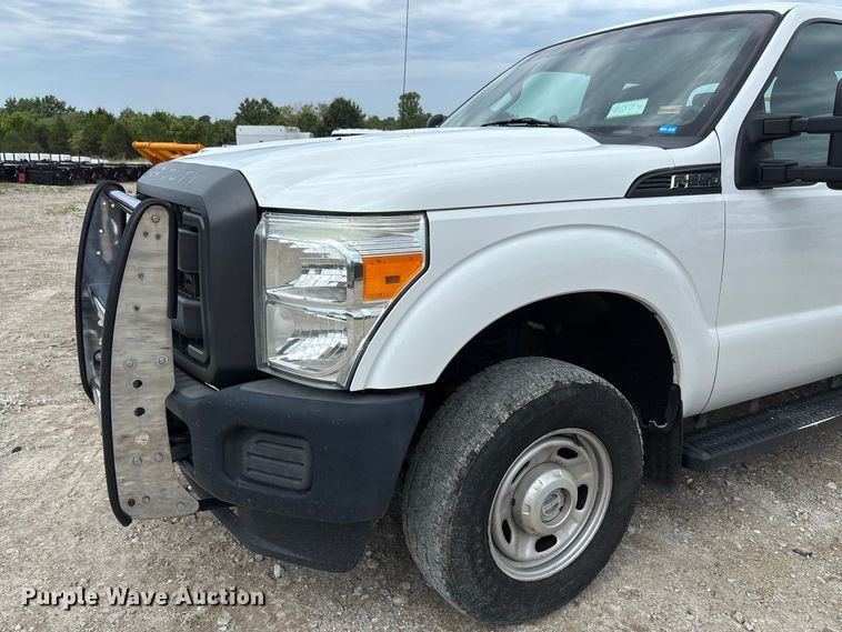 image for item DZ4613 2015 Ford  F250 Super Duty XL Ext. Cab pickup truck