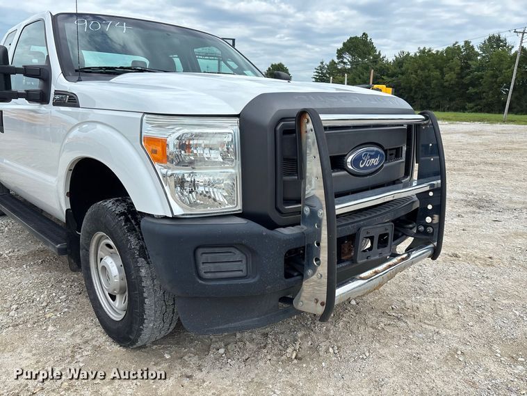 image for item DZ4613 2015 Ford  F250 Super Duty XL Ext. Cab pickup truck