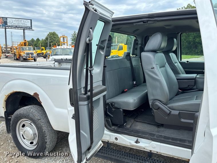 image for item DZ4613 2015 Ford  F250 Super Duty XL Ext. Cab pickup truck