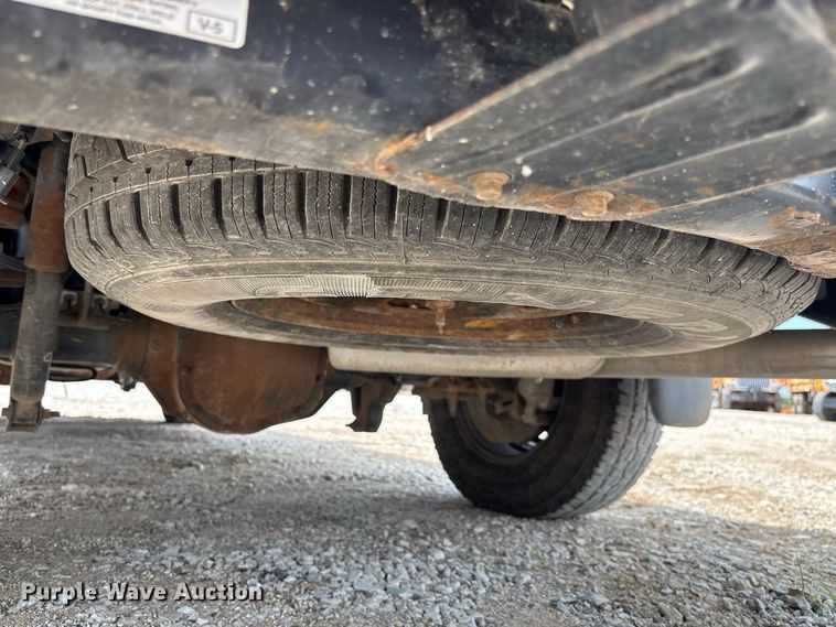 image for item DZ4613 2015 Ford  F250 Super Duty XL Ext. Cab pickup truck