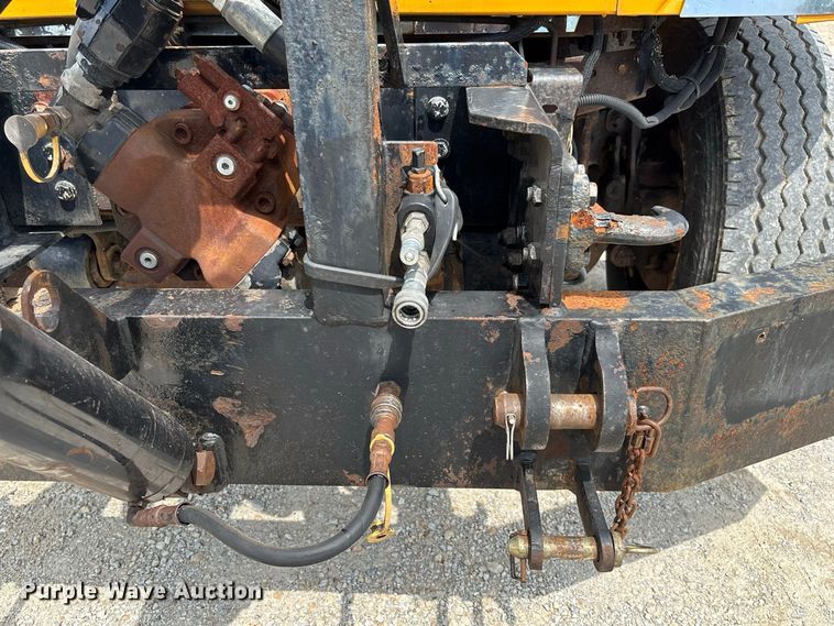 image for item DZ4615 2010 International  7500 dump truck