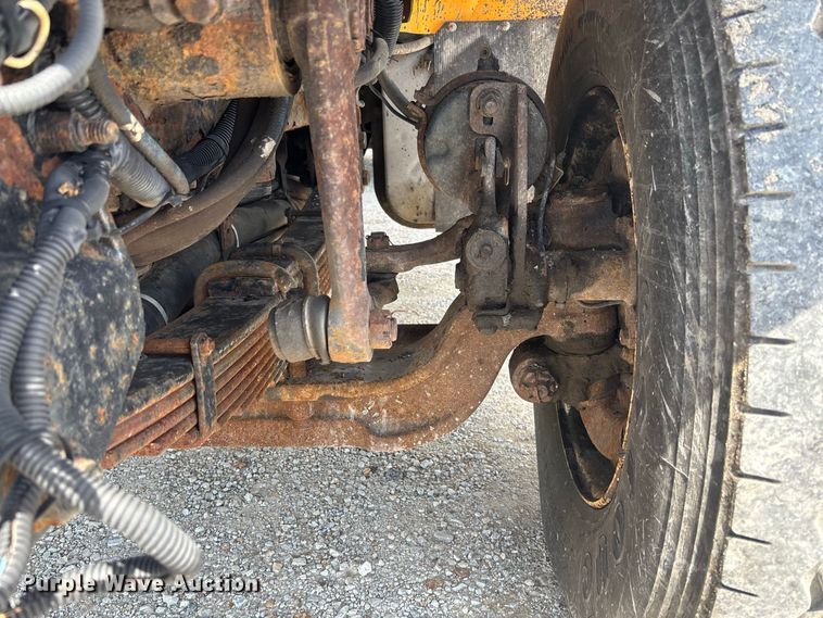 image for item DZ4615 2010 International  7500 dump truck