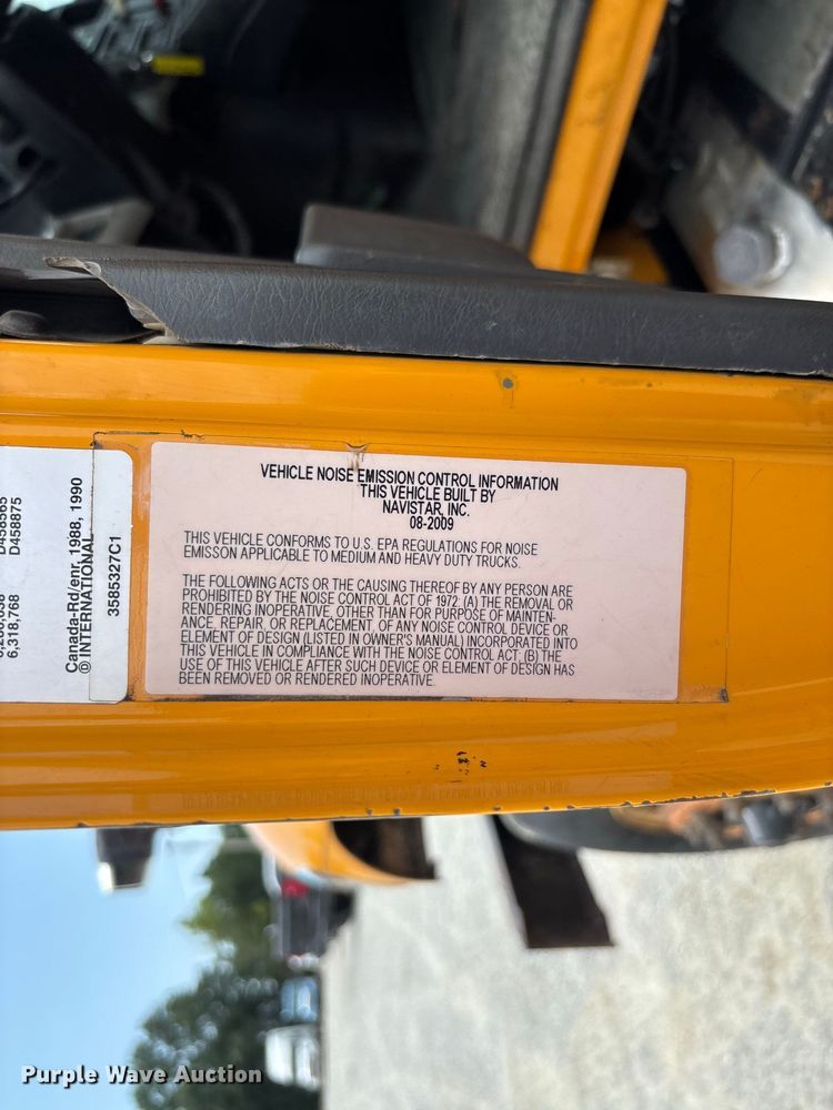 image for item DZ4615 2010 International  7500 dump truck