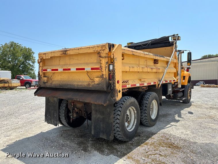 image for item DZ4616 2012 International  7500 dump truck
