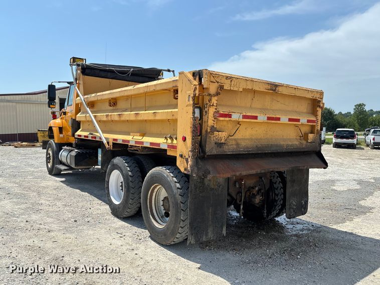 image for item DZ4616 2012 International  7500 dump truck