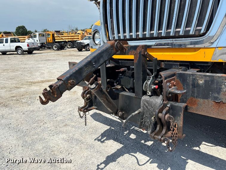 image for item DZ4616 2012 International  7500 dump truck