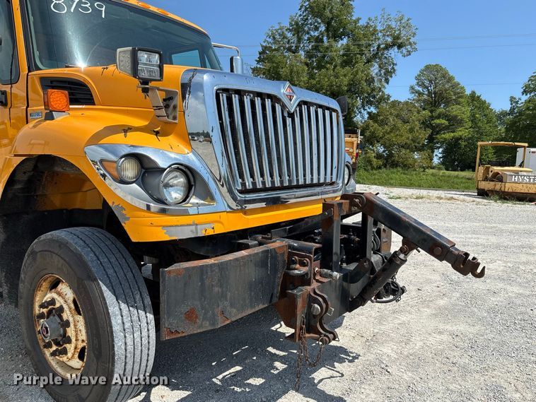 image for item DZ4616 2012 International  7500 dump truck