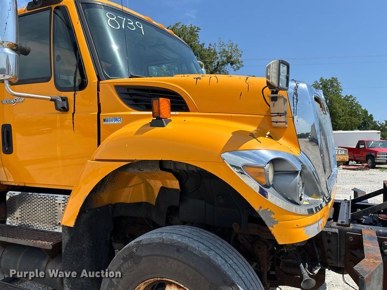 image for item DZ4616 2012 International  7500 dump truck