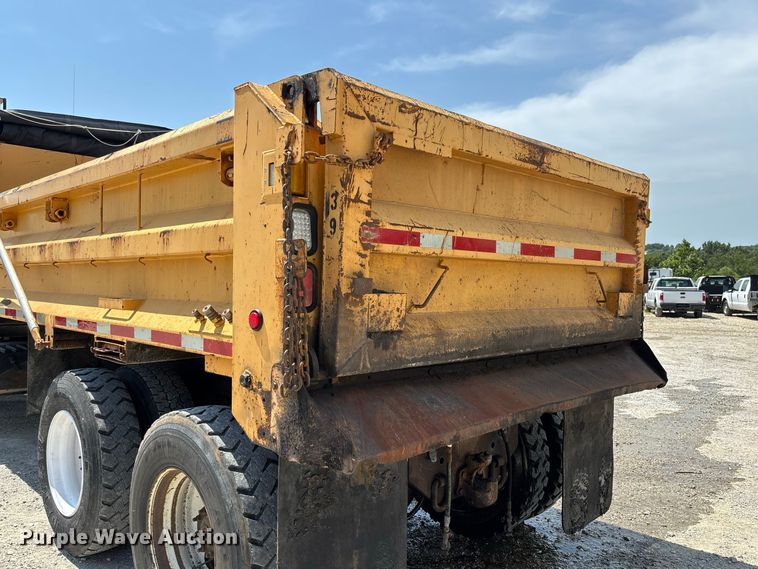 image for item DZ4616 2012 International  7500 dump truck