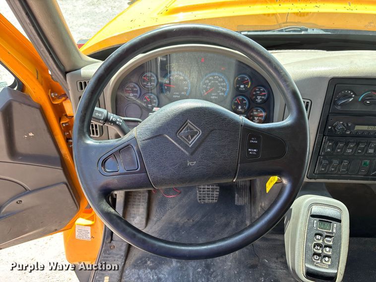 image for item DZ4616 2012 International  7500 dump truck