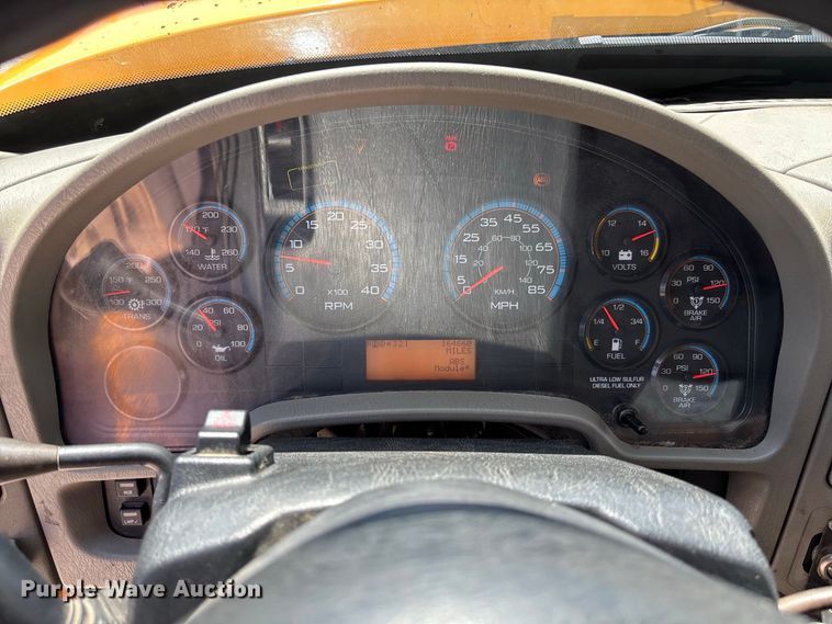 image for item DZ4616 2012 International  7500 dump truck