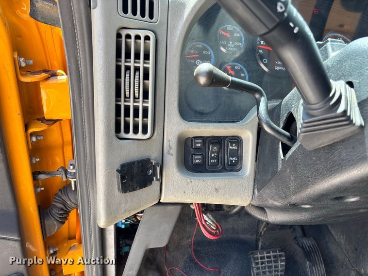 image for item DZ4616 2012 International  7500 dump truck