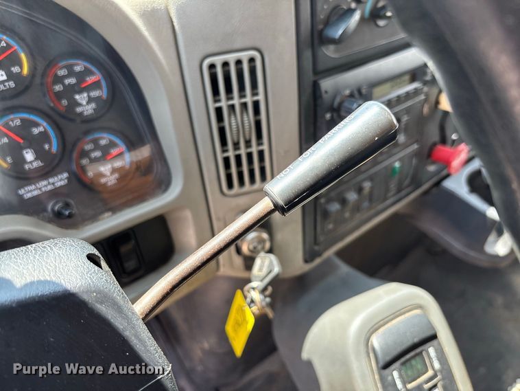 image for item DZ4616 2012 International  7500 dump truck