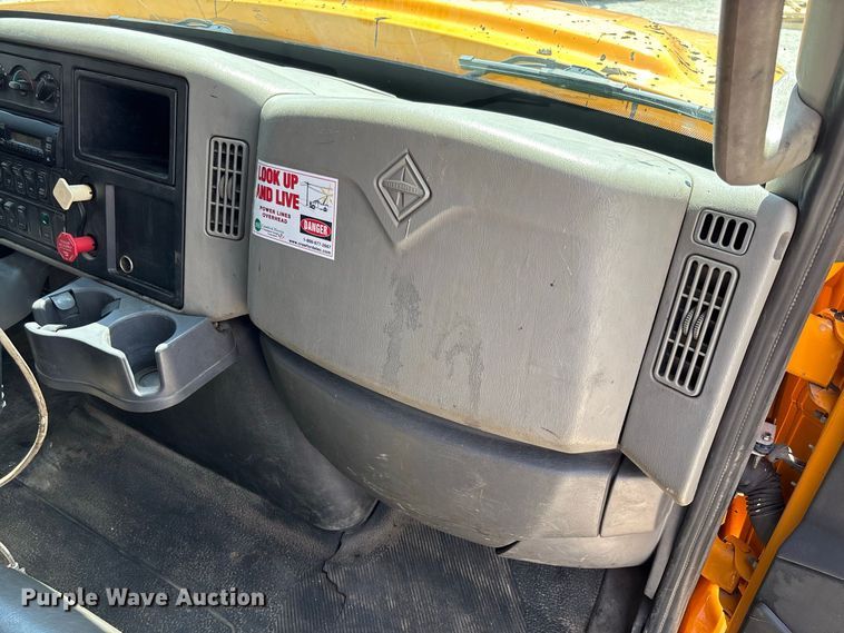 image for item DZ4616 2012 International  7500 dump truck
