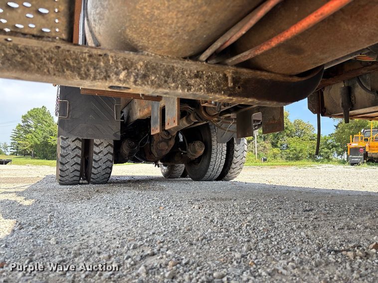 image for item DZ4616 2012 International  7500 dump truck