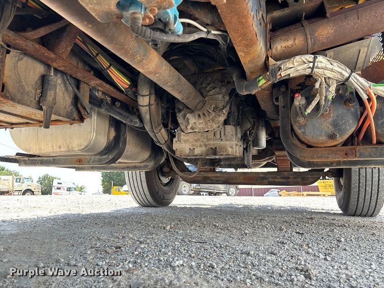 image for item DZ4616 2012 International  7500 dump truck
