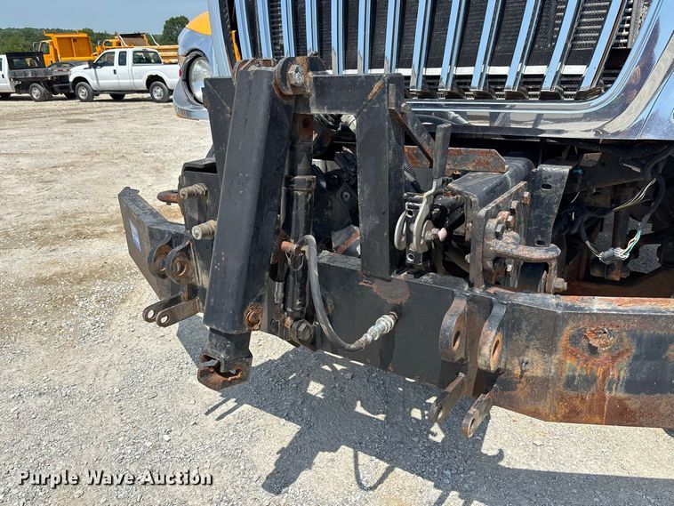 image for item DZ4618 2010 International  7400 dump truck