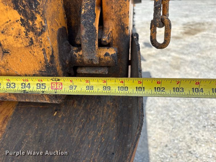 image for item DZ4618 2010 International  7400 dump truck