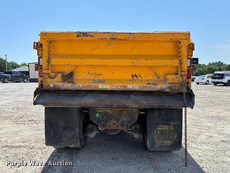 image for item DZ4619 2011 International  7400 dump truck