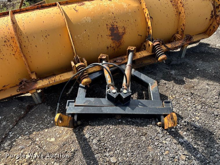 image for item DZ4621 Truck attachments