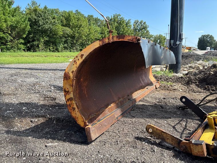 image for item DZ4621 Truck attachments