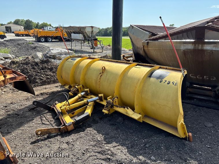 image for item DZ4621 Truck attachments