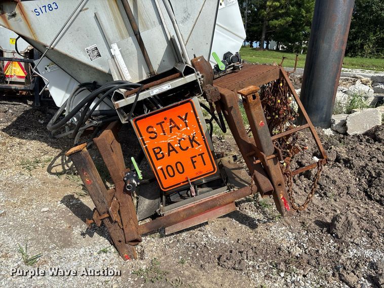 image for item DZ4621 Truck attachments