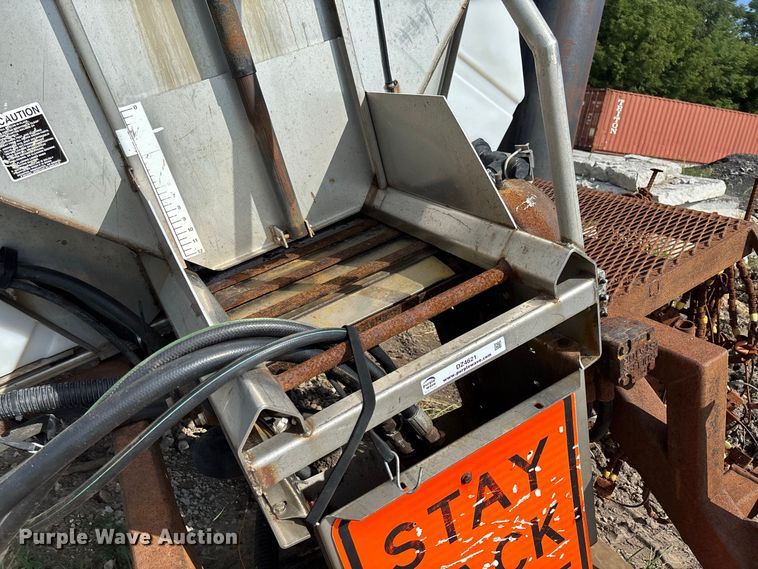 image for item DZ4621 Truck attachments