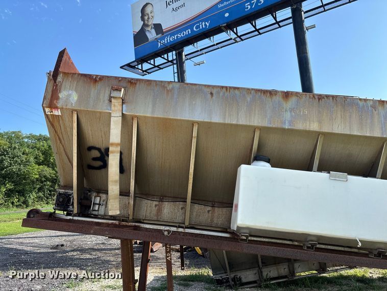 image for item DZ4621 Truck attachments