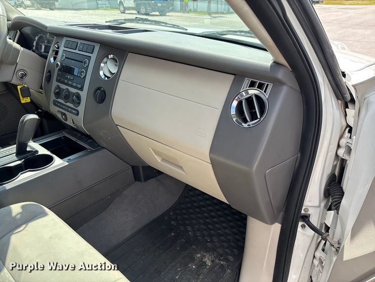 image for item DZ4623 2008 Ford Expedition XLT SUV