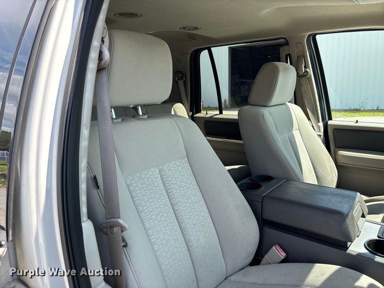 image for item DZ4623 2008 Ford Expedition XLT SUV