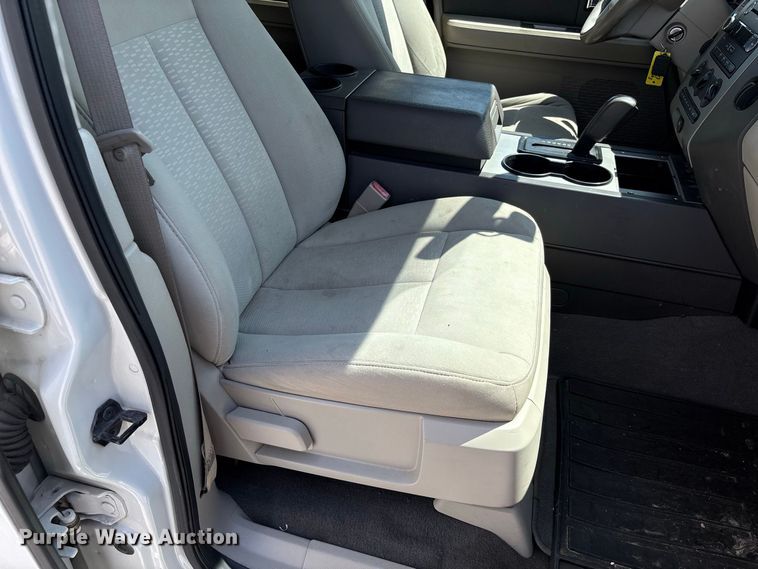 image for item DZ4623 2008 Ford Expedition XLT SUV