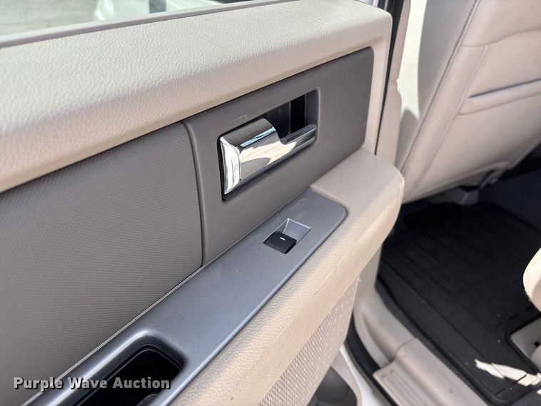 image for item DZ4623 2008 Ford Expedition XLT SUV