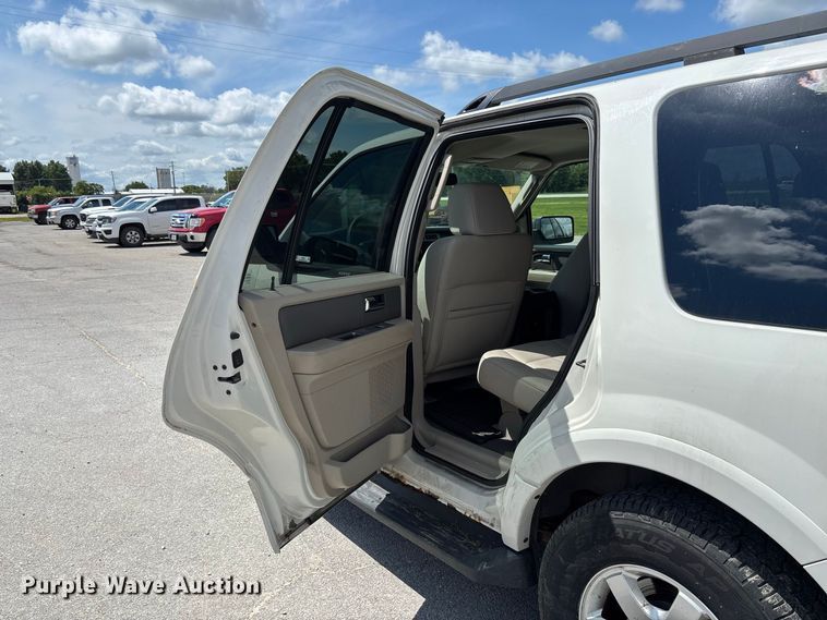 image for item DZ4623 2008 Ford Expedition XLT SUV