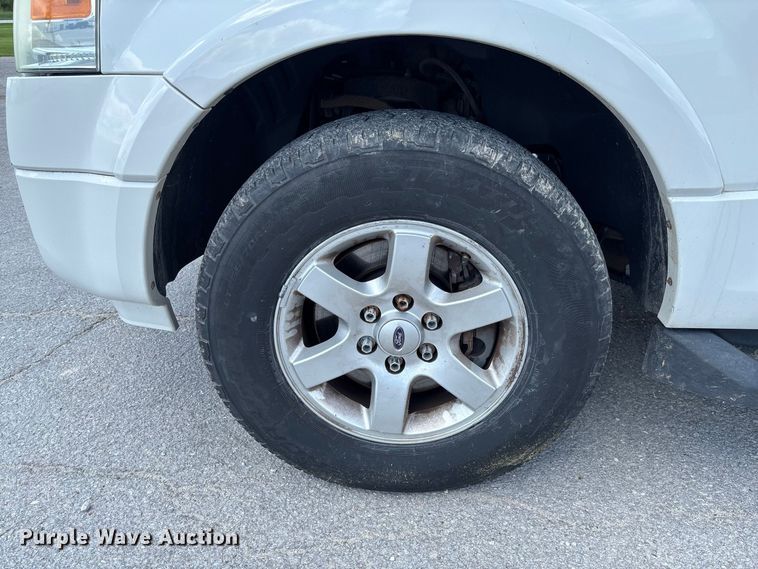 image for item DZ4623 2008 Ford Expedition XLT SUV
