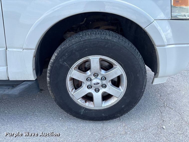 image for item DZ4623 2008 Ford Expedition XLT SUV