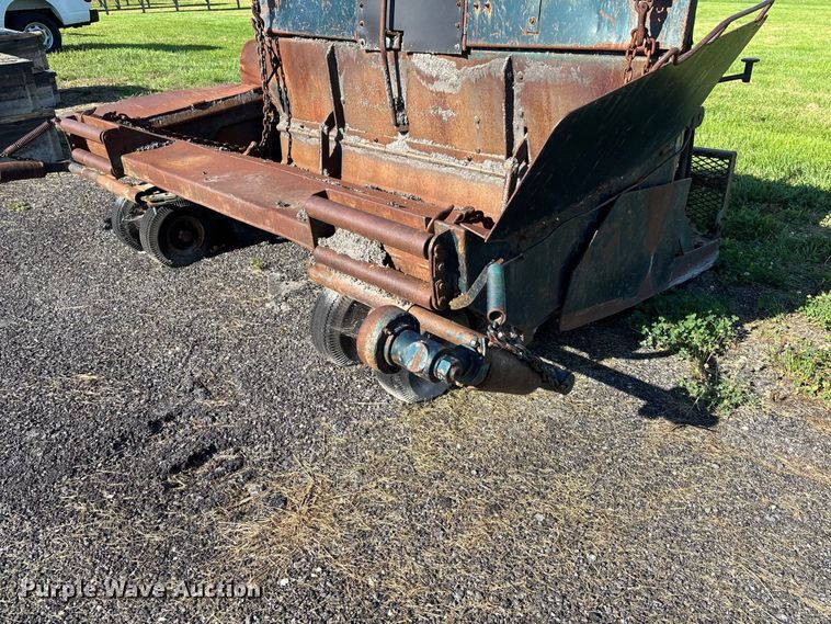 image for item DZ4625 Layton paver