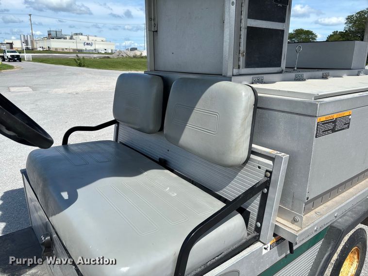 image for item DZ4629 1999 Club Car CarryAll Turf II golf cart
