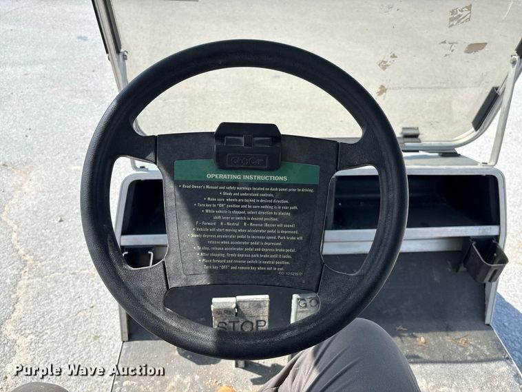 image for item DZ4629 1999 Club Car CarryAll Turf II golf cart