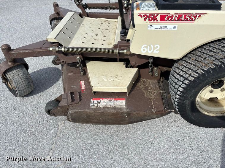 image for item DZ4631 2021 Grasshopper 225K ZTR lawn mower