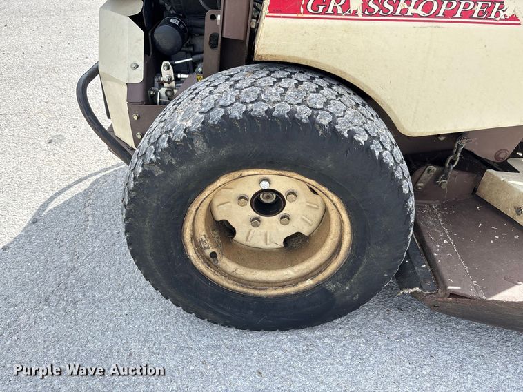 image for item DZ4631 2021 Grasshopper 225K ZTR lawn mower