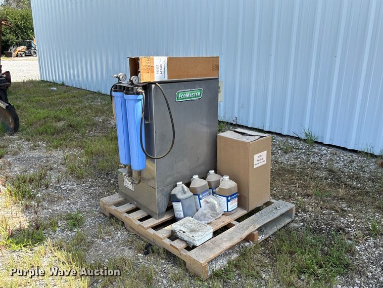 image for item DZ4633 Fountain EcoMaster AF250 antifreeze recycling system