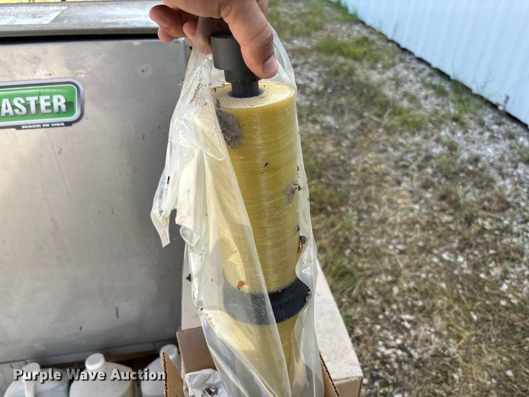 image for item DZ4633 Fountain EcoMaster AF250 antifreeze recycling system