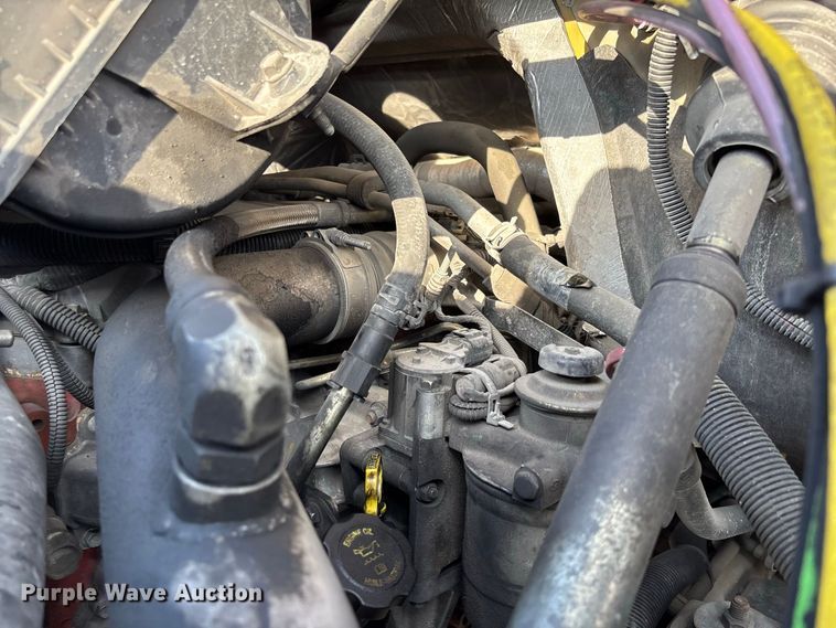 image for item DZ4640 2006 Chevrolet C8500 digger derrick truck