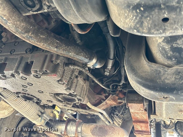 image for item DZ4640 2006 Chevrolet C8500 digger derrick truck