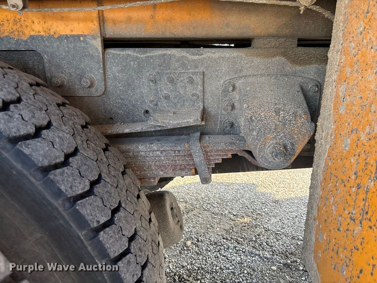image for item DZ4640 2006 Chevrolet C8500 digger derrick truck